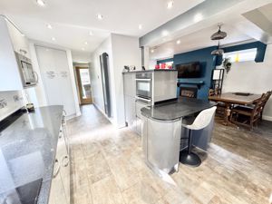 Photo 5- click for photo gallery